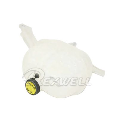 Auto Parts 1647075121 Coolant Expansion Tank for TOYOTA HIACE VAN and COMMUTER Year 2000-